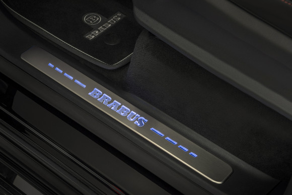 Пороги внутренние с логотипом BRABUS для Mercedes G63 (W463A)