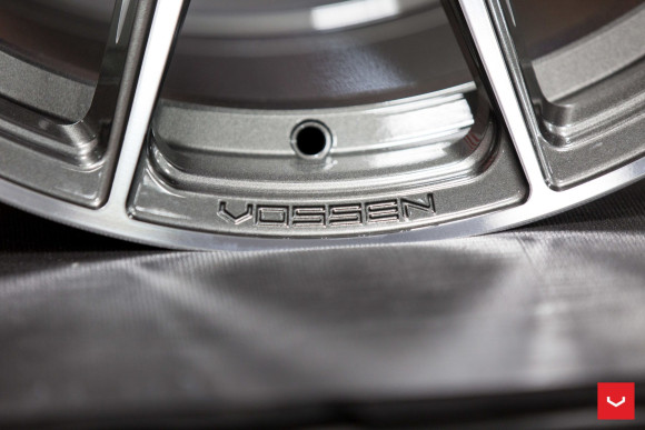 Диски Vossen HF-3 19x8.5 Gloss Graphite Polished Диски Vossen HF-3 19x8.5 Gloss Graphite Polished